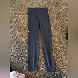 Under Armour Womens Dark Gray compression Leggings